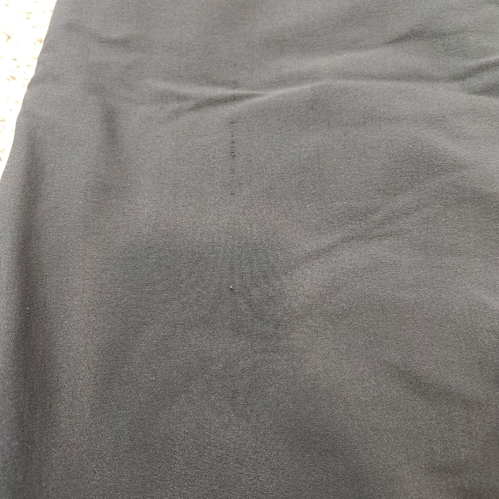 L.L. Bean Hiking Outdoor Pants - Picture 9 of 11